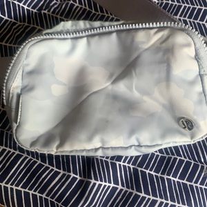 1L Blue Camo Bag Lululemon